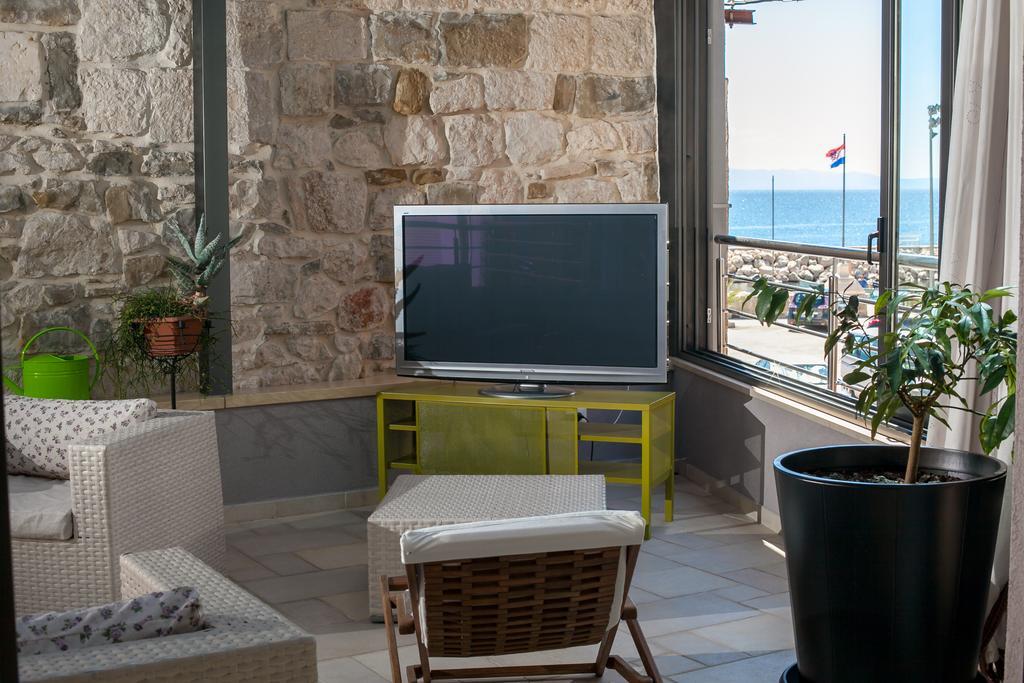 Apartments Glusac Подгора Экстерьер фото